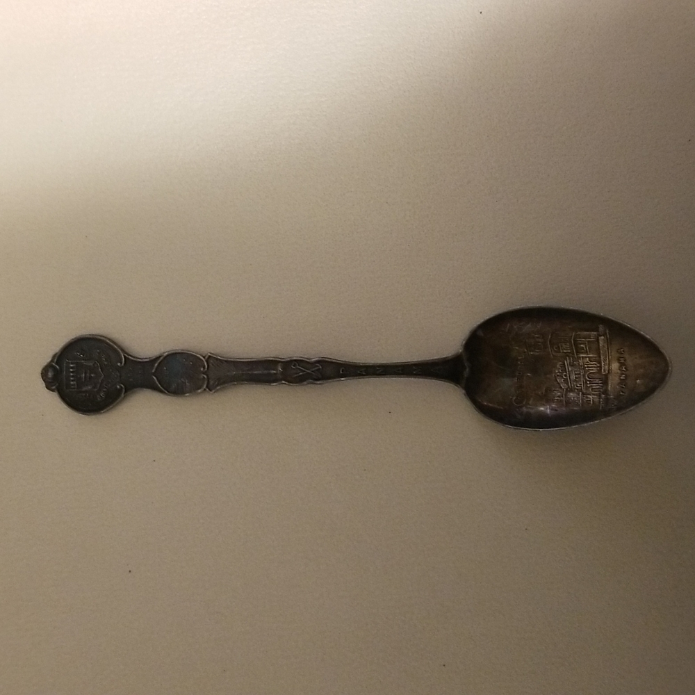 Sterling silver Panama collectors spoon